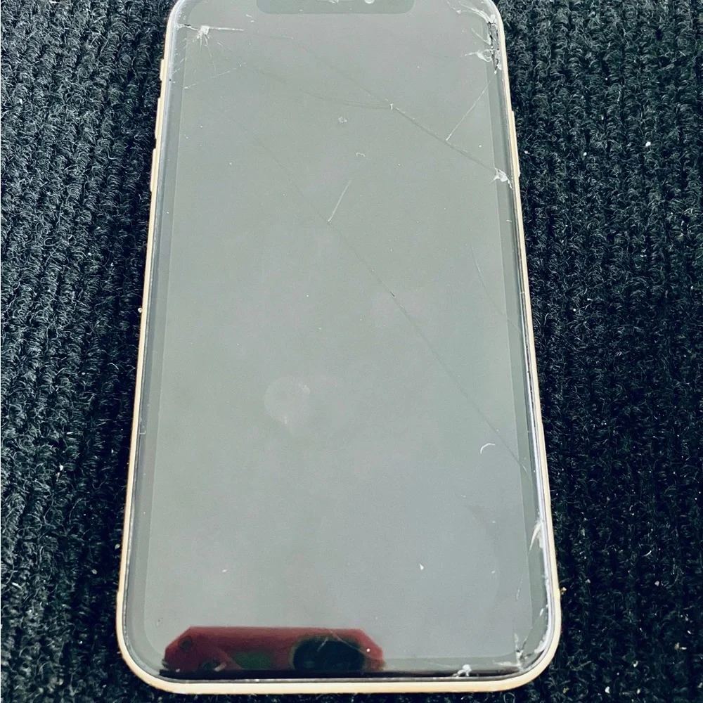 Apple iPhone XR- - Black and Yellow Parts Locked